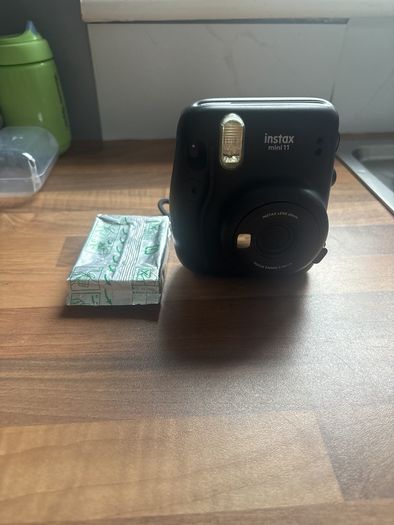 instax mini 11