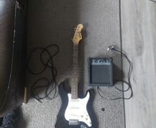 Kids/Beginner Electric Guitar Bundle