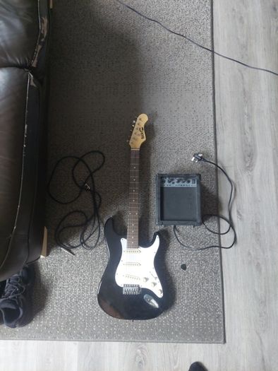 Kids/Beginner Electric Guitar Bundle
