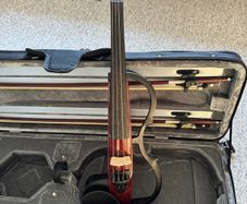 Yamaha SV-110 electric/silent violin