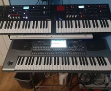 Korg Pa900 arranger  keyboard