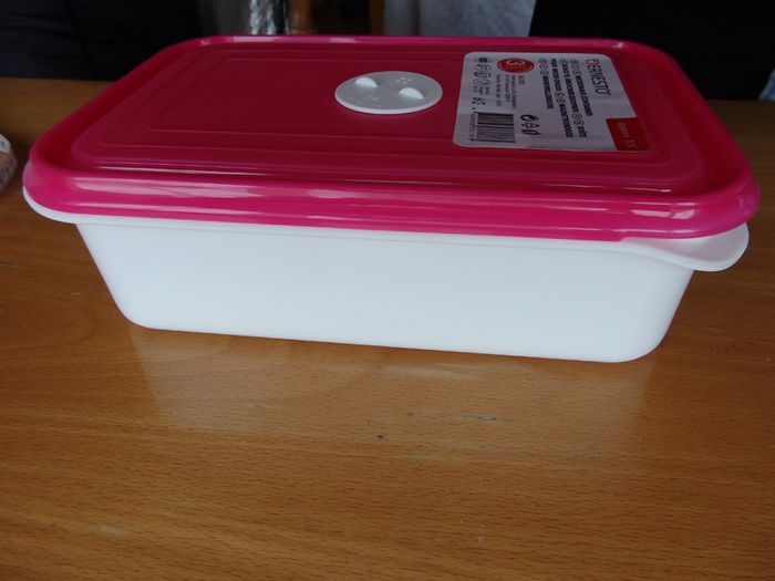 Food Storage Container