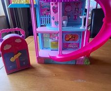 Barbie chelsea doll house and wardrobe