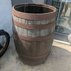 Whiskey barrell