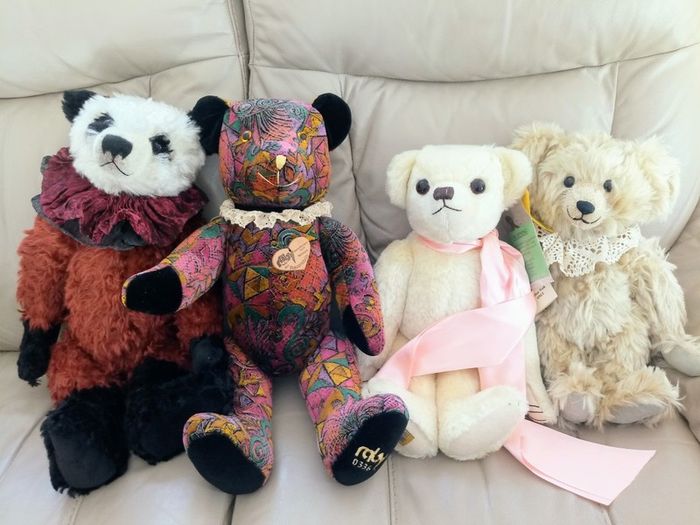 Merry Thought Collectors Alpha Farnell Teddy Bear