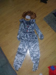 Pennywise costume