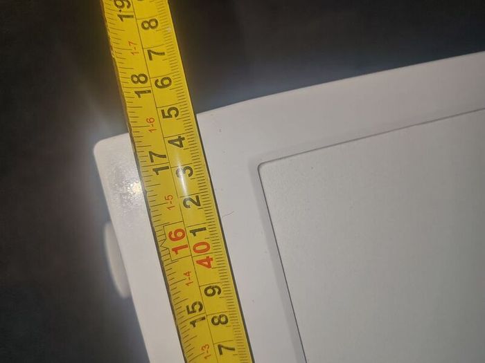 Slimline dishwasher