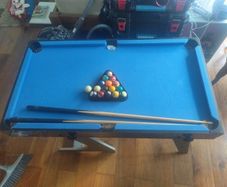 toy pool table