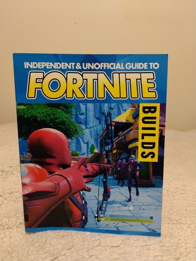 Fortnite Books and stickers in metal Tin case