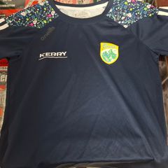 Kerry GAA O'Neills Gaelic Football Jersey (Youths 7-8 Years) FREE POST