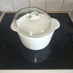 Casserole dish. Large. Suitable for hob and oven