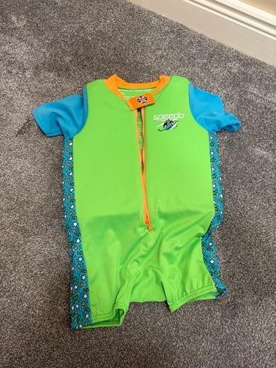 Speedo float suit (4-5 years)