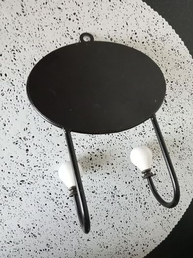 Hers and His Silhouette  Hooks
