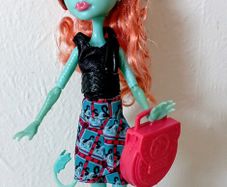 Monster high doll Lorna Mcnessie