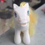 Flutterbutter (2) Flutter Butter Toys R Us USA Exclusive with Brush MLP G3 My Little Pony 2002 Image 2