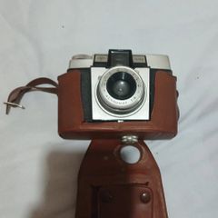 Isoly Camera (Agfa) with case. 1960 to 1971