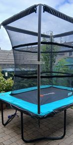 Thorpe trampoline 8ft x 6ft