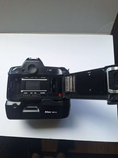 Nikon F90X professional 35mm film camera