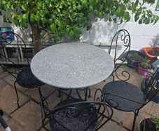 bistro garden set