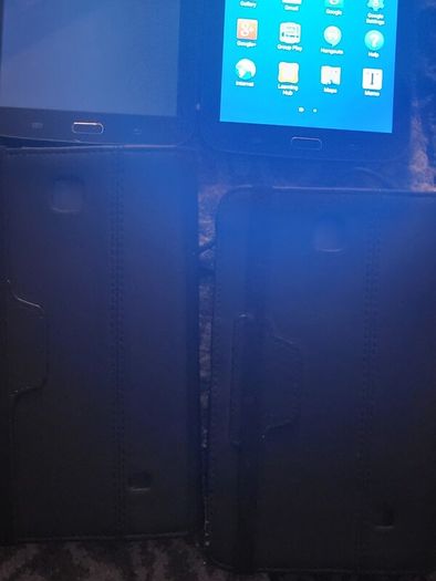 2 x Samsung galaxy tab 3