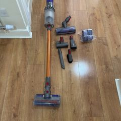 Dyson Cyclone V10 Absolute