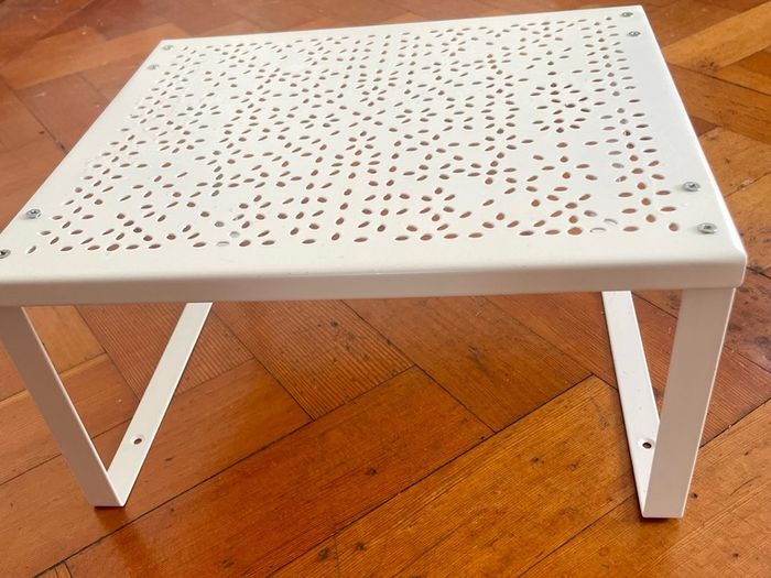 White press or shelf insert or pot stand