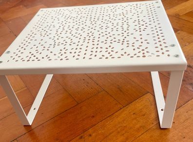 White press or shelf insert or pot stand