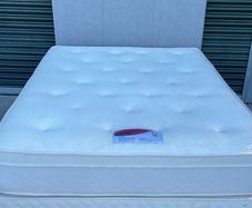 king size bed