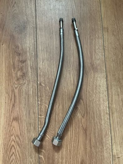 Kitchen sink pipes