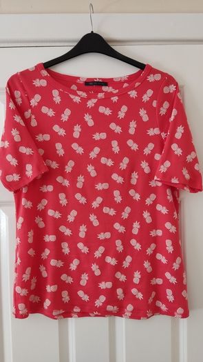 M and S Top size 16