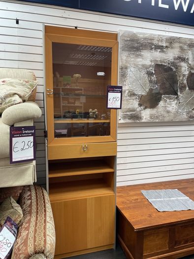 display cabinet