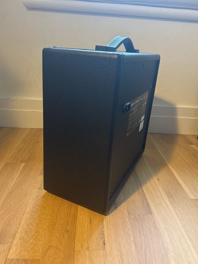 Fender mustang V2 beginners practice amp