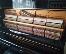 U3 Yamaha piano (Japan 1980)