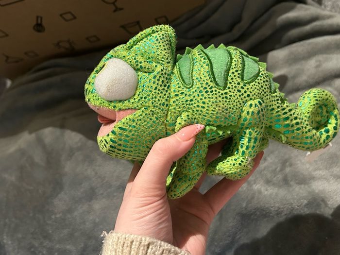 Tangled Pascal teddy