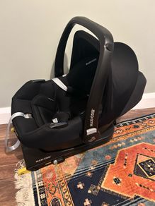 Maxi cosi with isofix