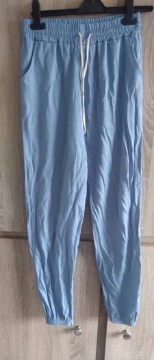 summer blue pants would fit size s-m