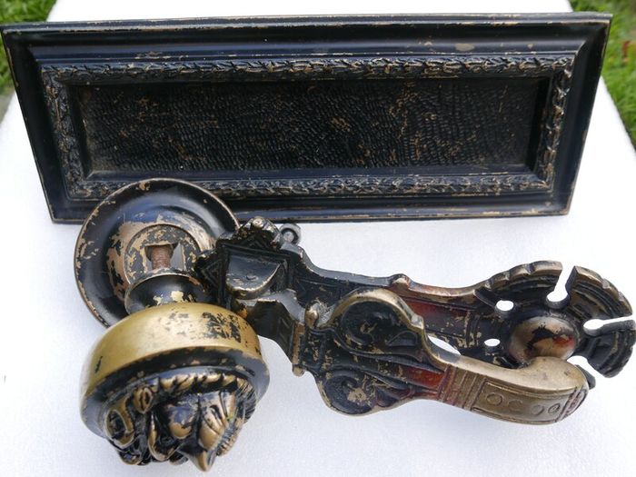 Victorian Heavy Door Brace Set - Letter Plate set  Brass Lion Face  Centre Knob Brass Door Knocker and Letter plate