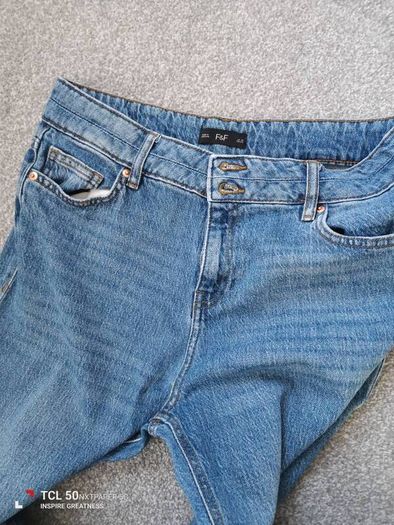 women's jeans .sizeUK12.eur 40