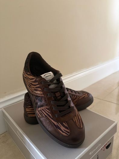 Tamaris trainers brand new