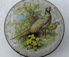 two nice tin's