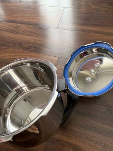 Pressure Cooker