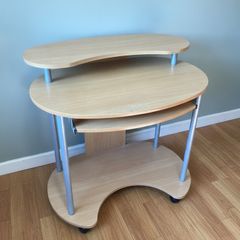 Mobile 3 Tier Computer Desk with Pull-Out Keyboard Tray