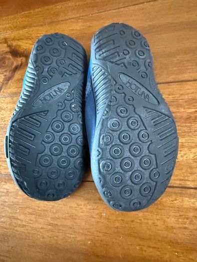 Kids water shoes