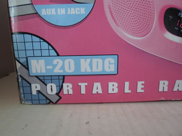 New >> Portable Radio Cd Player