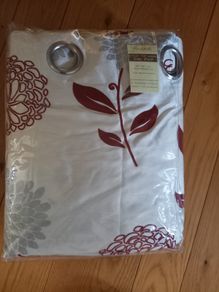 2 pairs of new curtains