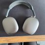 Apple AirPods Max (Black) Good Condition Image 4
