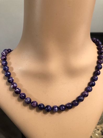 pearl necklace and bracelet