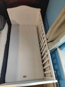 2 in 1 - Baby cot / Toddler cot package with 2 beds