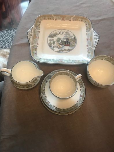 Wedgewood 21 Piece tea set