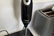 Tower hand blender
